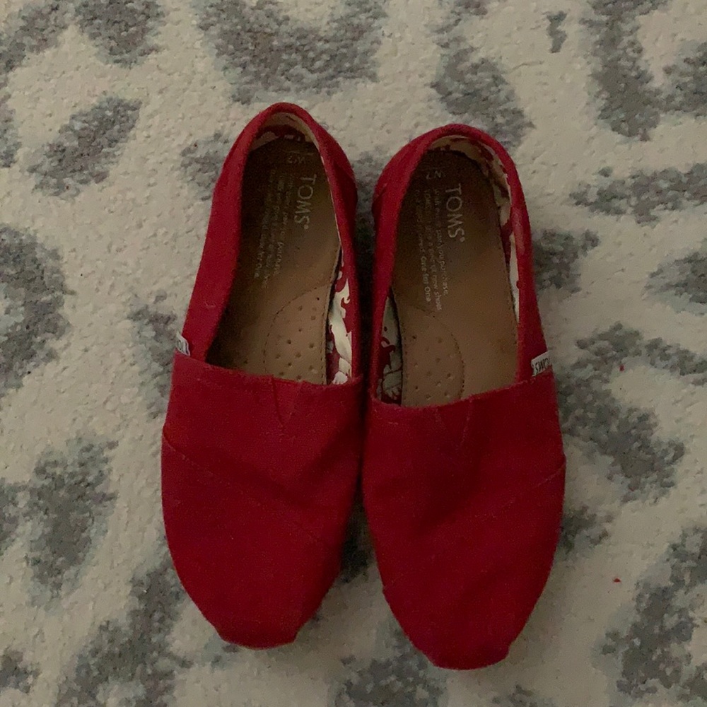 Women’s Toms